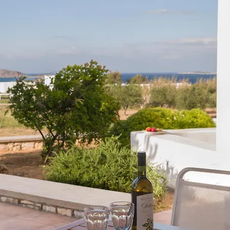Paros Vivienda 度假居 *